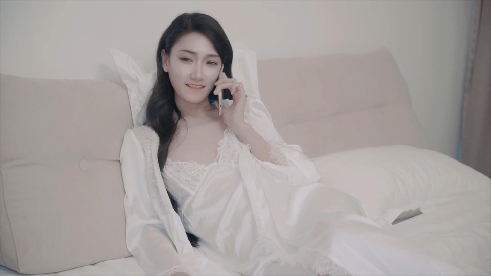 糖心Vlog：寂寞女子请帅哥过年-多乙