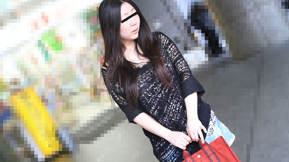 082223_01 天然爆乳的偷窃女孩全裸着接受调查-及川春菜